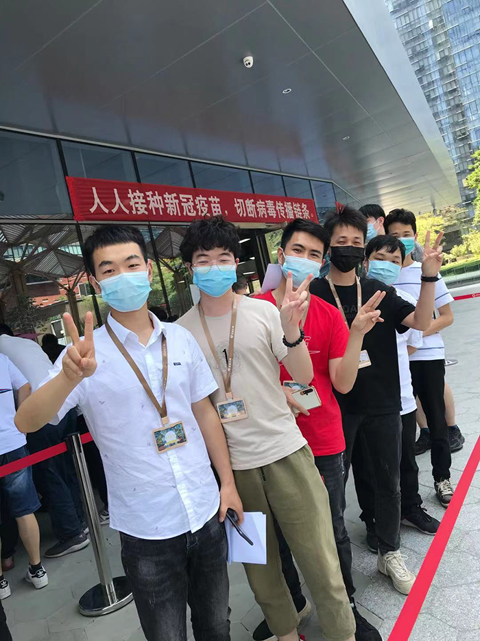 倡导｜“K8凯发国际集体接种新冠疫苗”在路上